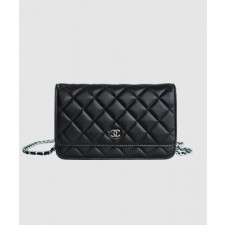 샤넬 클래식 WOC 블랙 은장 램스킨