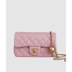 샤넬 클래식 메탈볼 플랩백 핑크 금장 램스킨