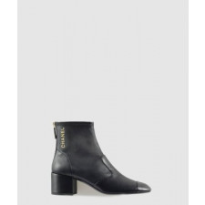 샤넬 쇼트 부츠 G39160