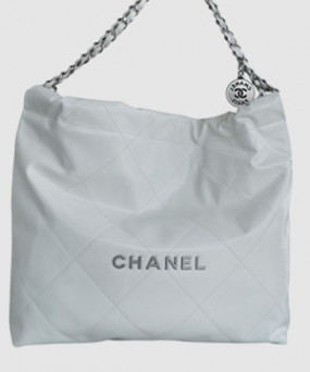 샤넬 22백 미듐 화이트 은장