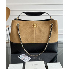 샤넬 25공방 스웨이드 투톤 숄더백 AS5634