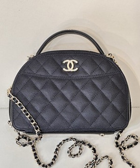 샤넬 25C 볼링백 크루즈 하프문 탑핸들 AP4438