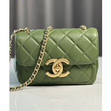 샤넬 24B 미니 램스킨 플랩 백