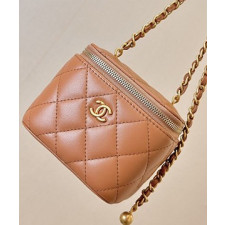 샤넬 스몰 체인 코스메틱 램스킨