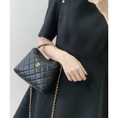 샤넬 24A 시즌백 체인 버킷백 핸들 미니 숄더백