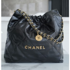 샤넬 22백 미듐 금장 크기 : 39 x 42 x 8 cm