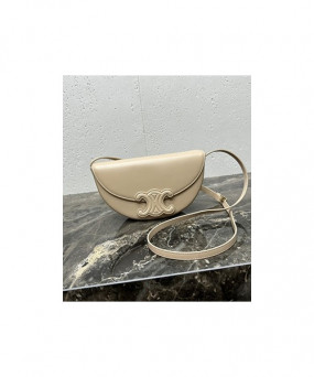 셀린느 퀴르 트리오페 베사체 111232