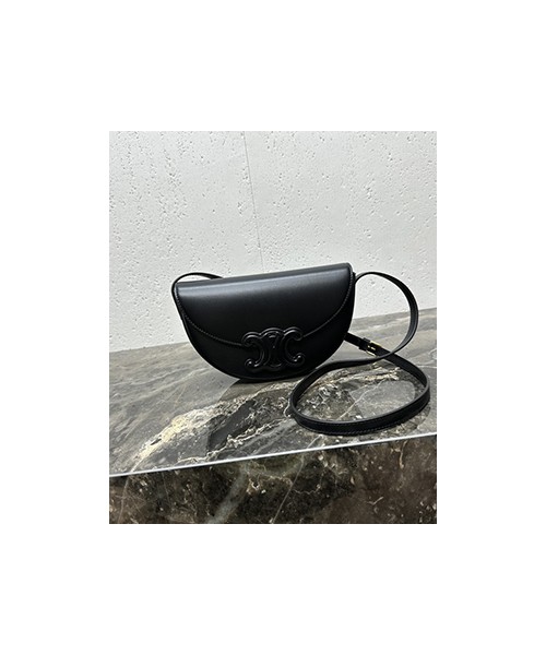 셀린느 퀴르 트리오페 베사체 111232