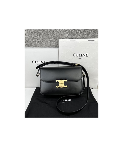 셀린느 클래식 카프스킨 트리옹프