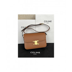 셀린느 클래식 카프스킨 트리옹프