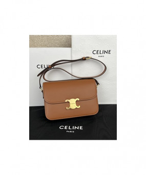 셀린느 클래식 카프스킨 트리옹프