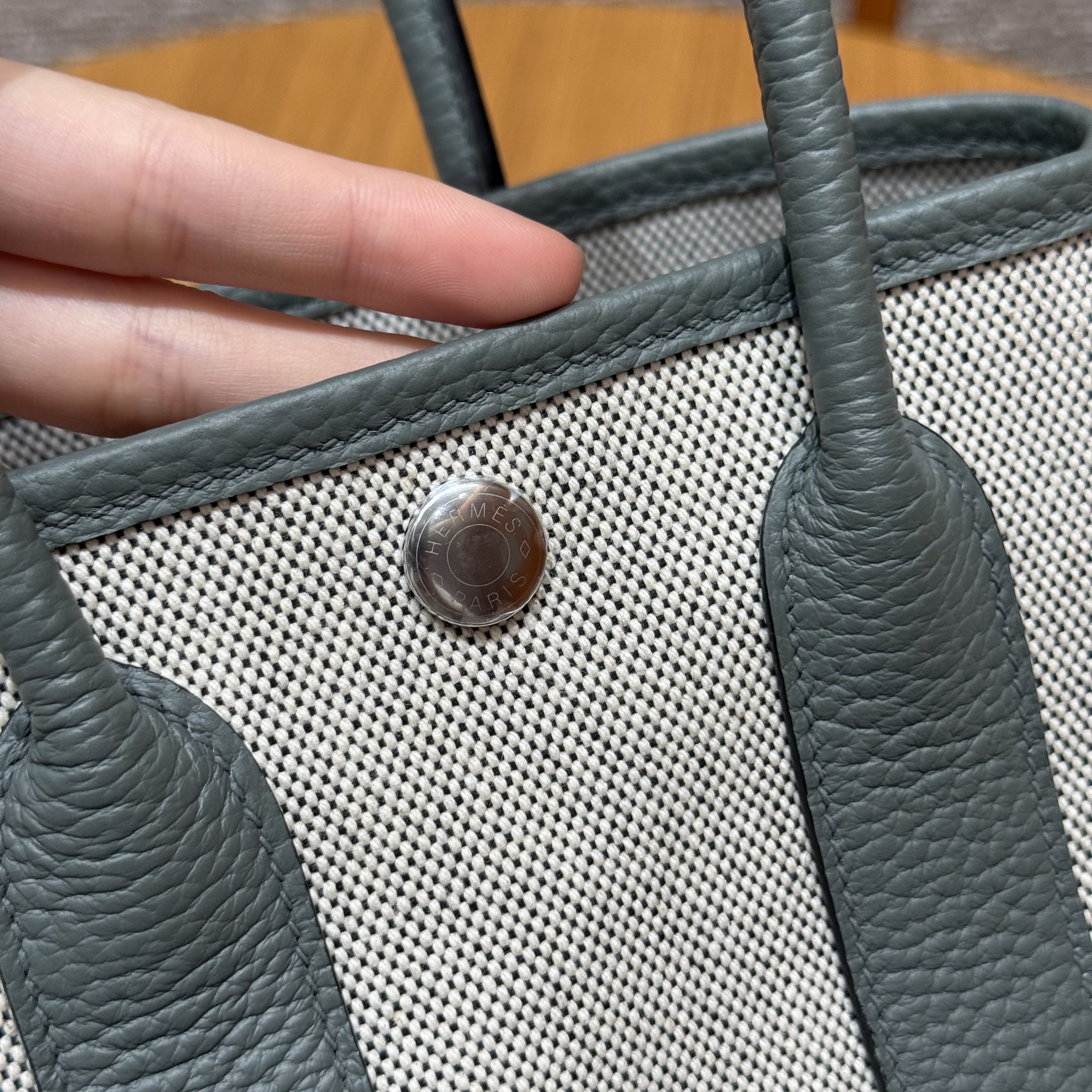 에르메스 가든파티 미니 23 Ecru/Noir/Mangrove