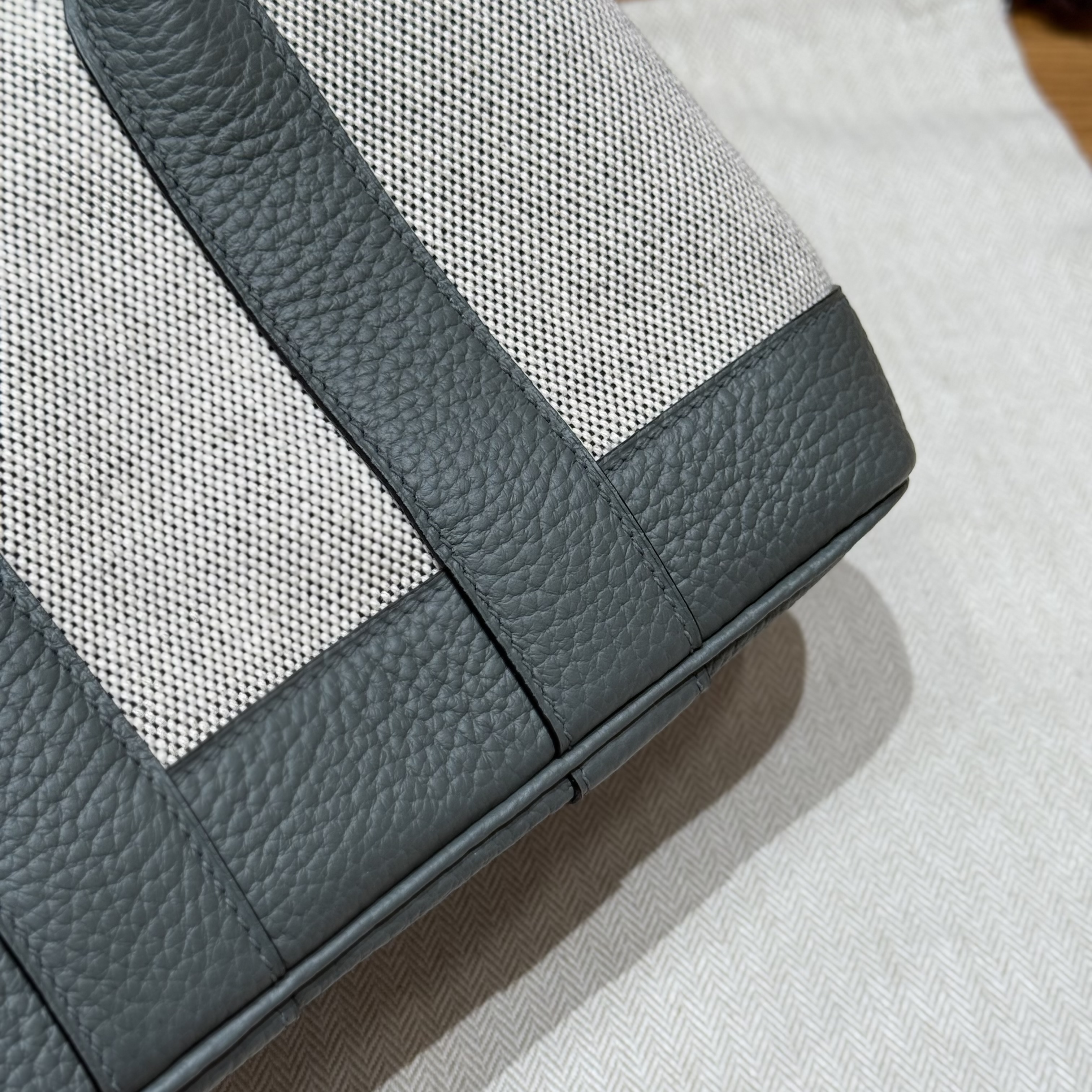 에르메스 가든파티 미니 23 Ecru/Noir/Mangrove