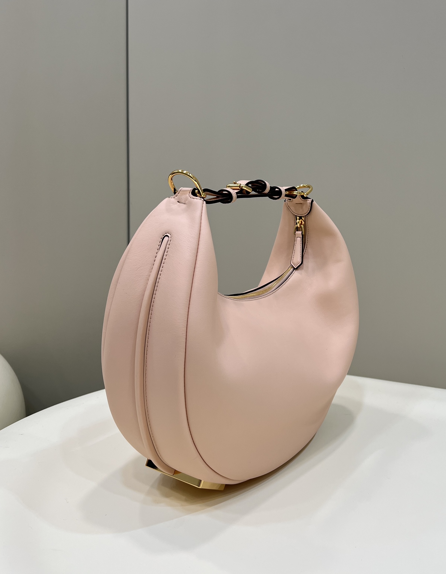 펜디 그라피 스몰 백 핑크