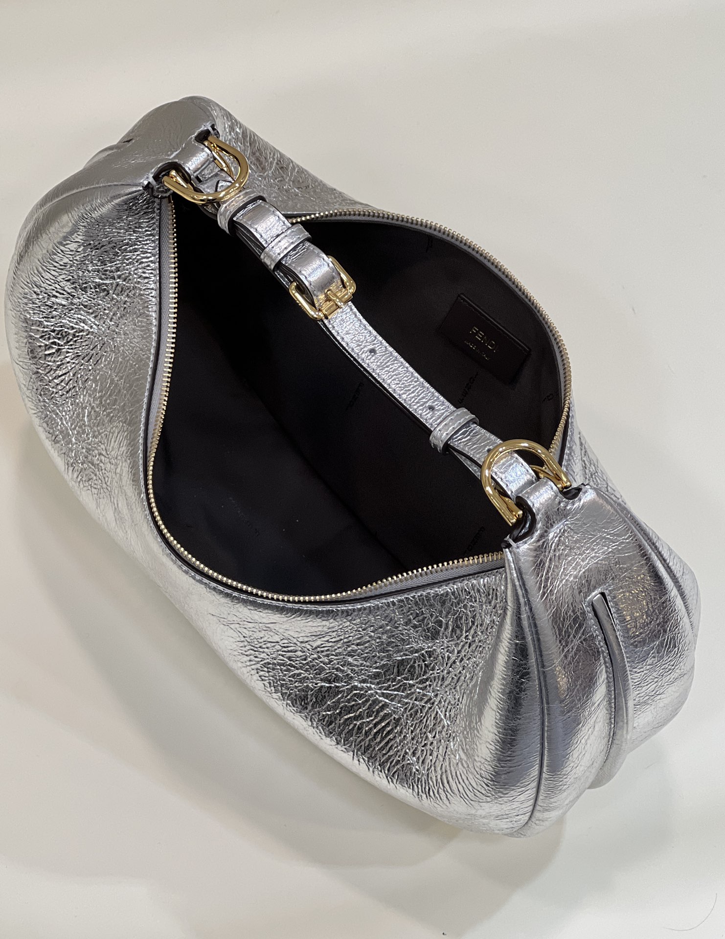 펜디 그라피 스몰 백 실버