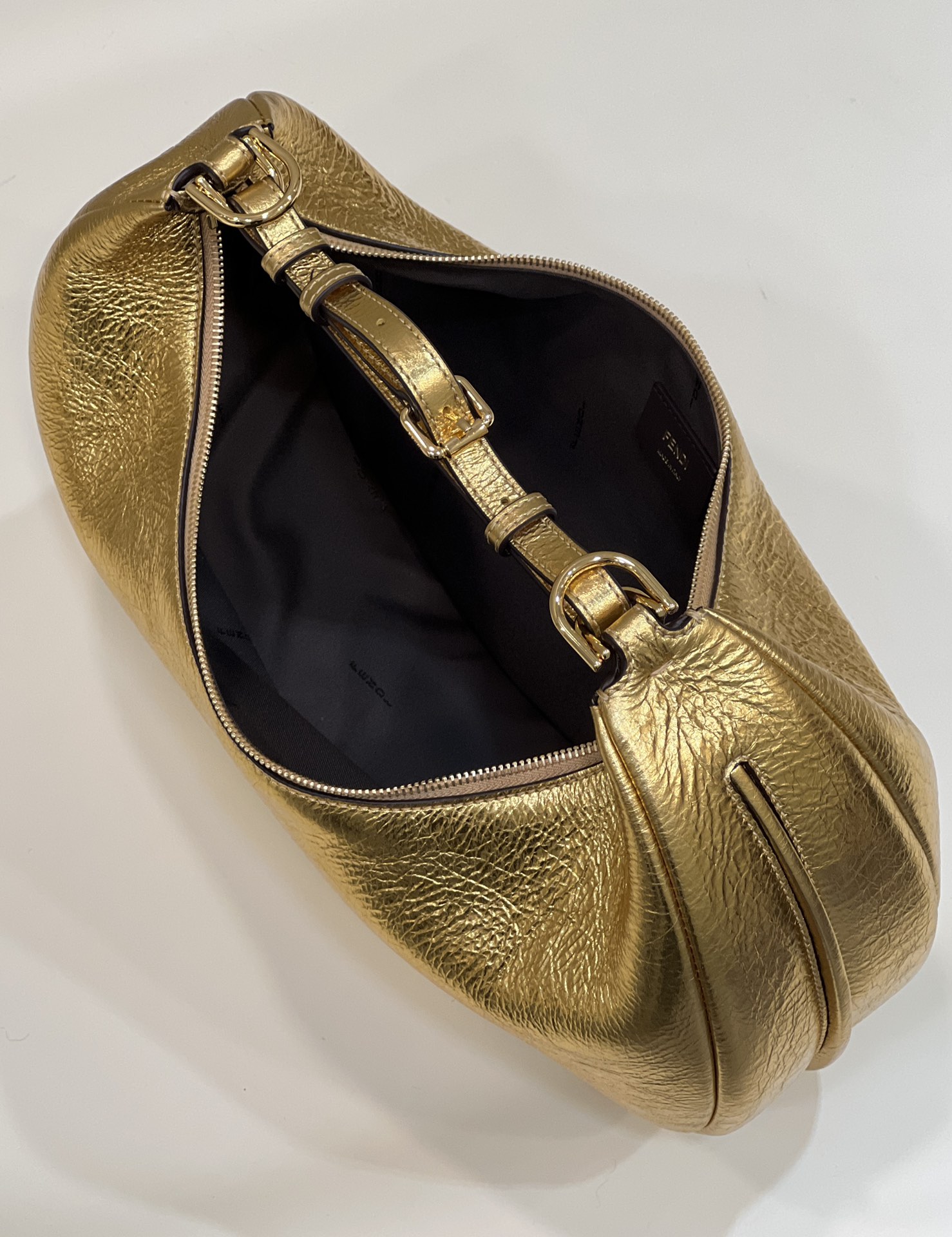 펜디 그라피 스몰 백 골드