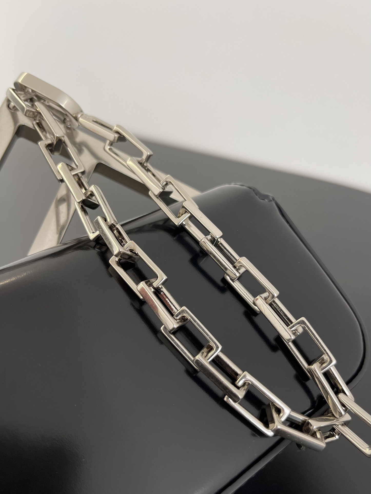 펜디 나노 백 F 블랙