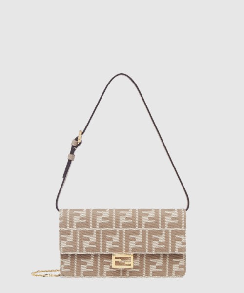 펜디 바게트 체인 지갑 8M0498