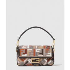 펜디 바게트백 미듐 8BR600