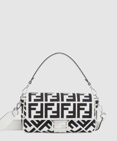 펜디 바게트백 미듐 8BR600