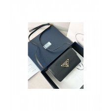 프라다 사피아노 트라이앵글 로고 1BD386