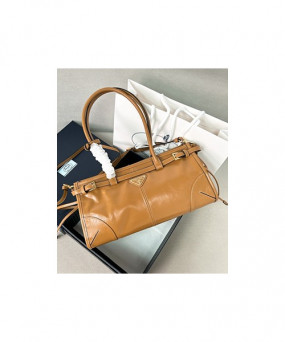 프라다 보니 미디엄 레더 1BA426