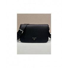 프라다 레더 삼각 로고 2VD075