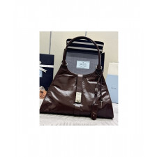 프라다 라지 레더 토트 백 1BG570