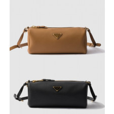 프라다 가죽 파우치 1BC239