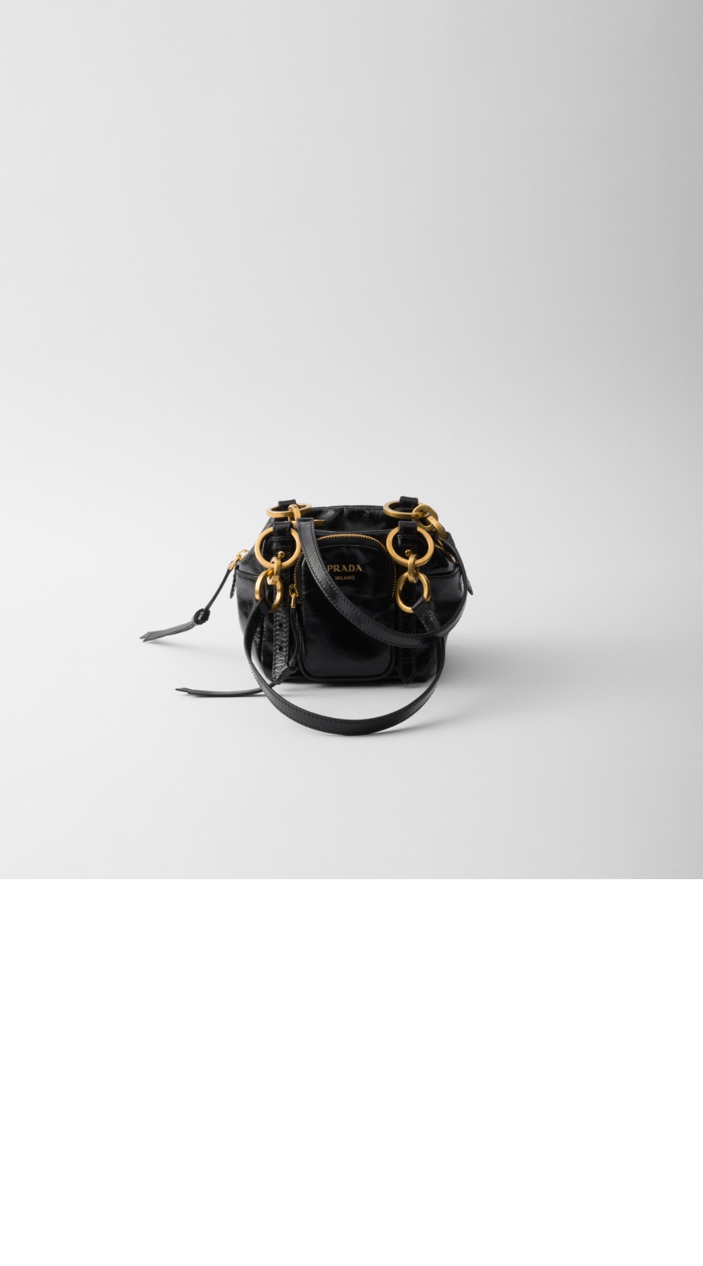 프라다 댕글 가죽 탑 핸들 미니백 1BB137