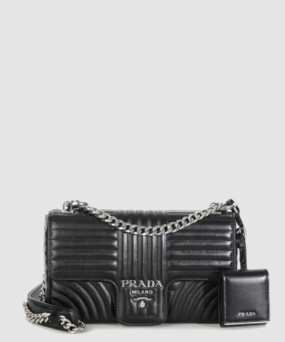 프라다 레더 숄더백 1BD108