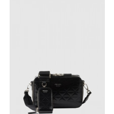 프라다 브리크 가죽백 2VH070