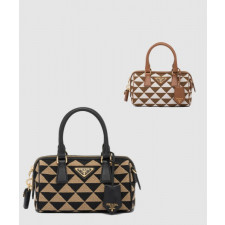 프라다 자수 패브릭 탑 핸들백 1BB846