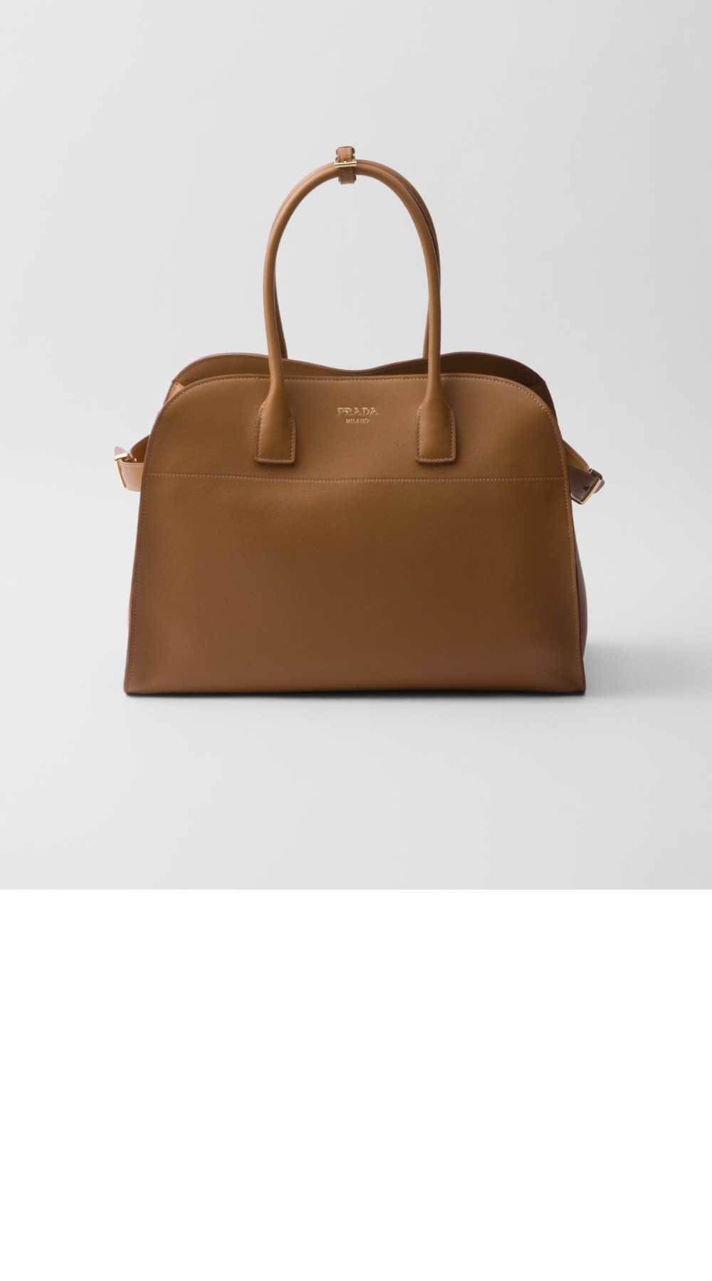 프라다 레더 토트백 1BG508