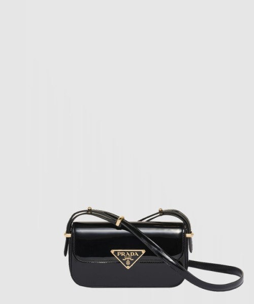 프라다 플랩 에나멜 레더 숄더백 1BD339