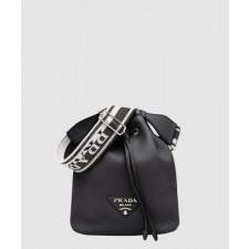 프라다 가죽 버킷백 1BE060