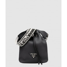 프라다 가죽 버킷백 1BE060