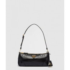 프라다 리에디션 2002 호보백 1BC201