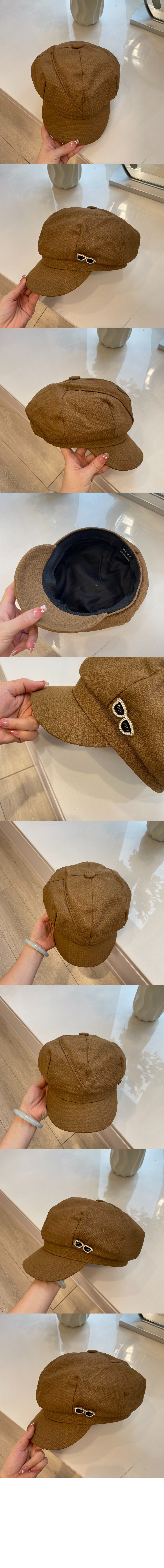 미우미우 팔각 모자 5HC472