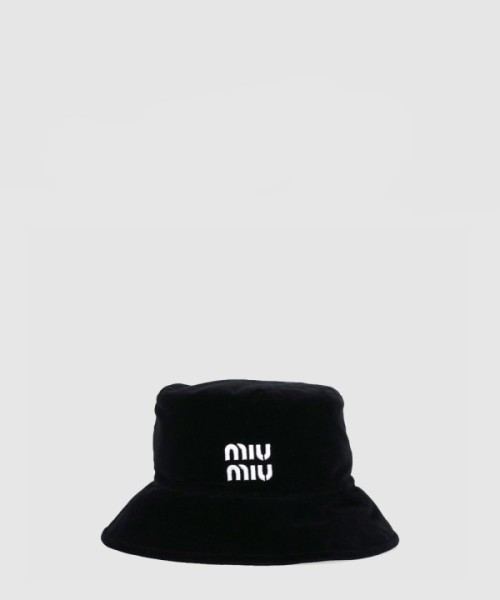 미우미우 로고 버킷햇 5HC196
