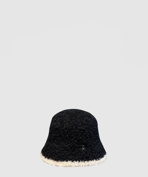 샤넬 뽀글이 벙거지 AA1534