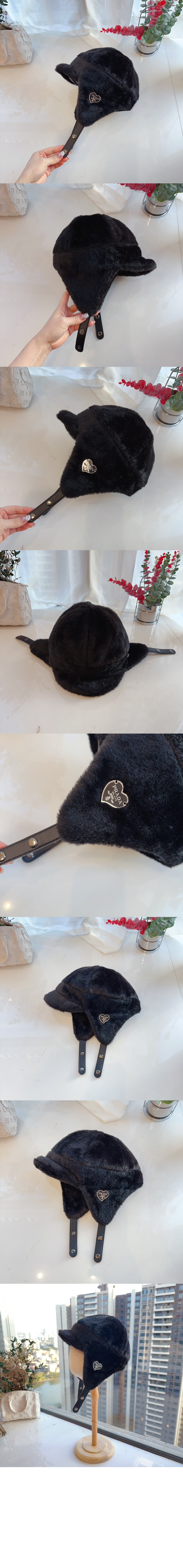 프라다 귀달이 양모 모자 2HC642