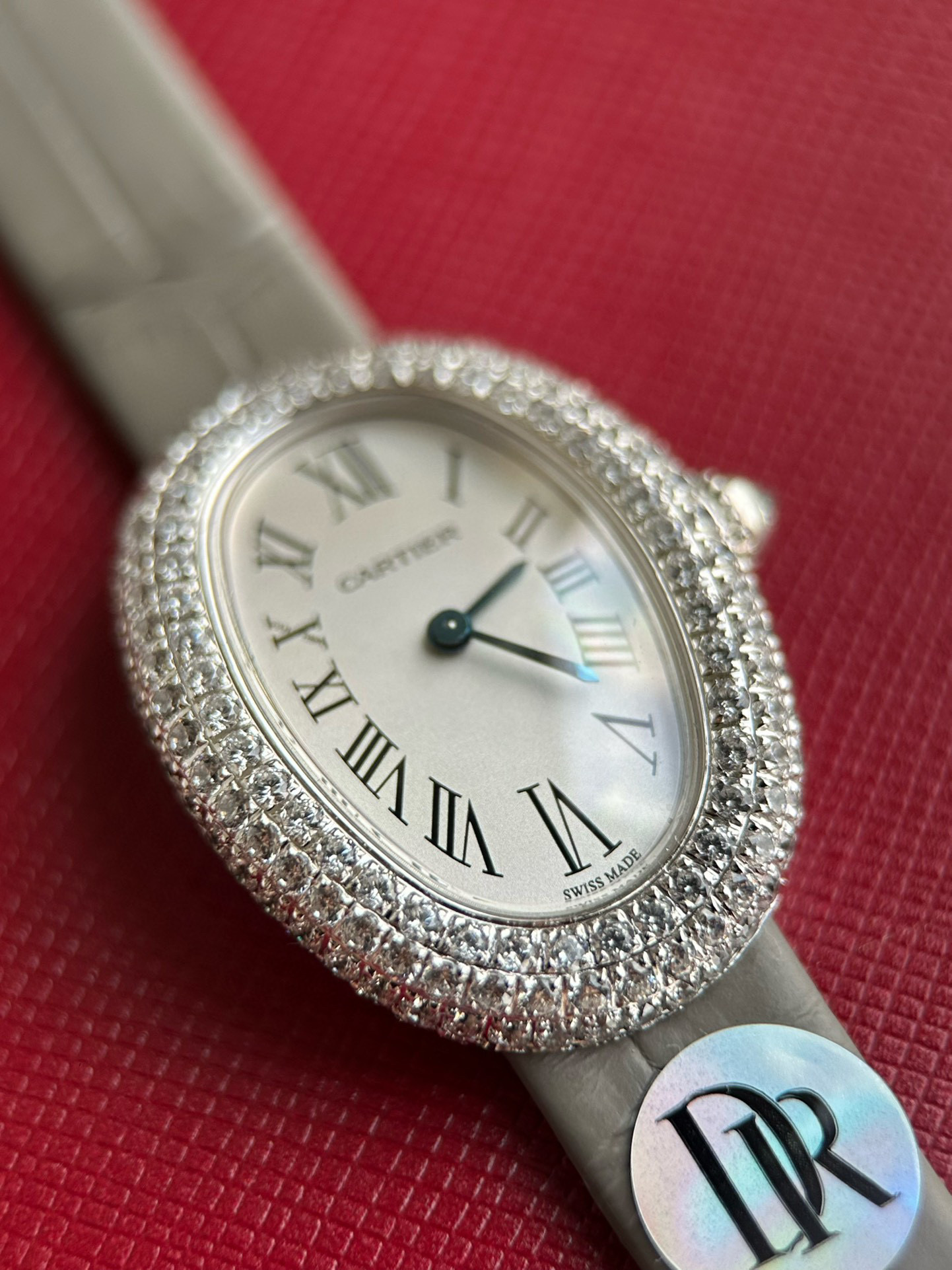 까르띠에 베누아 스몰 25MM 사이즈 다이아 버전