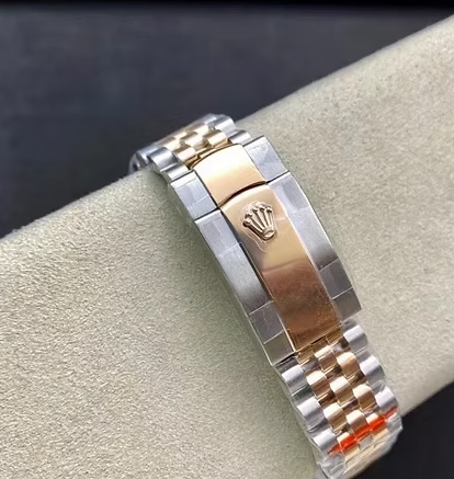 롤렉스 데이저스트 41mm 검판 10P 옐로우골드 콤비