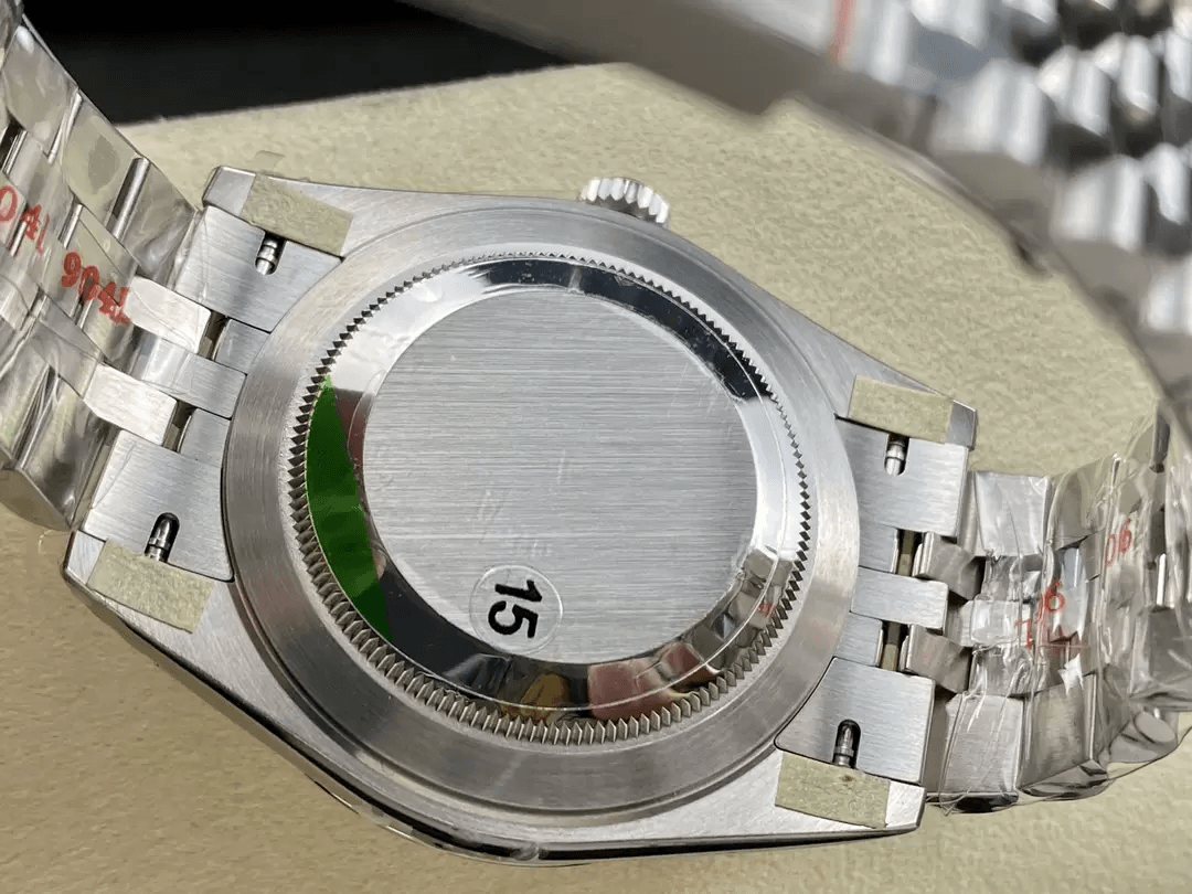 롤렉스 데이저스트 화이트 다이얼 41mm