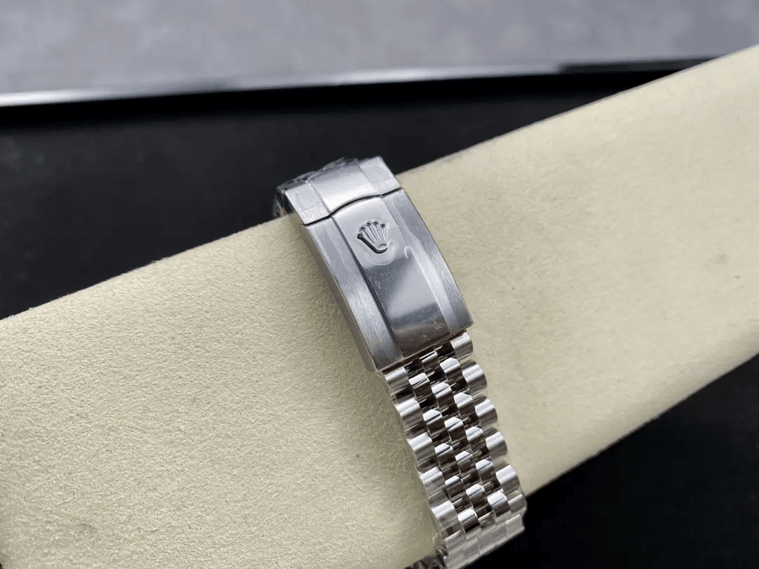 롤렉스 데이저스트 화이트 다이얼 41mm