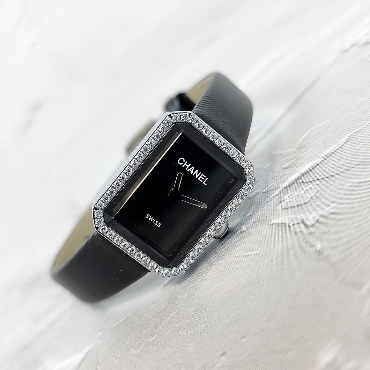 샤넬 프리미에르 리본 워치 19.7MM