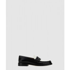 구찌 인터로킹 G 컷아웃 로퍼 738676