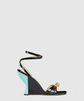 구찌 힐 샌들 750208