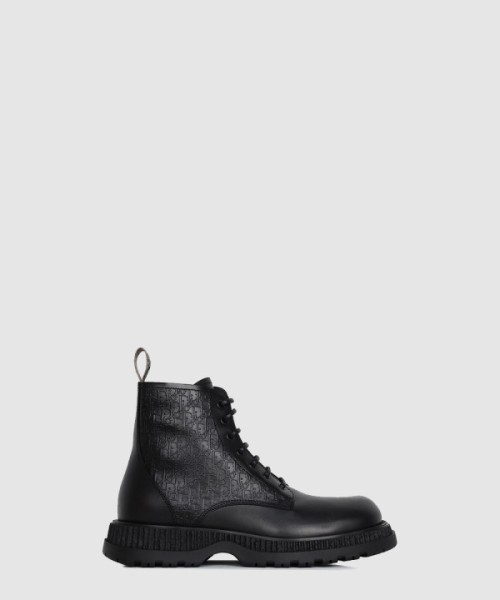 디올 버팔로 레이스업 앵클 부츠 3BO342